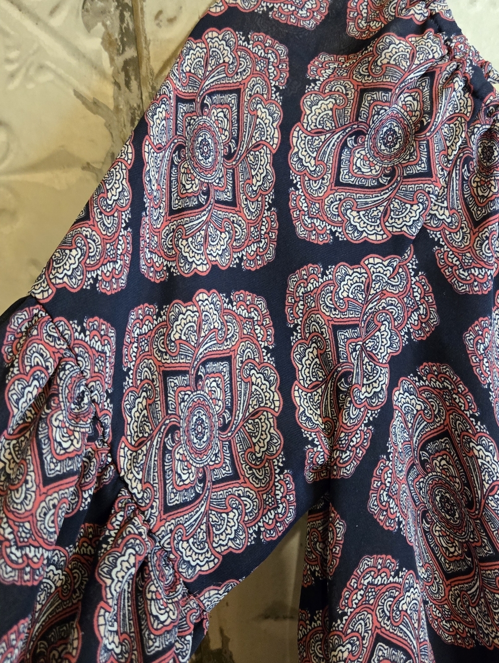 Michael Kors Women's Navy Pink Patterned Peasant Top Size Large Nautical Preppy - Picture 8 of 9